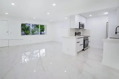 13250 SW 7th Court Pembroke Pines FL 33027
