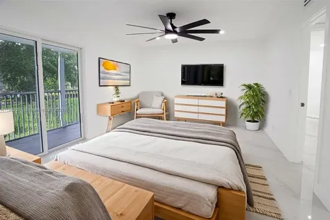13250 SW 7th Court Pembroke Pines FL 33027