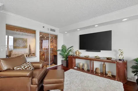 3000 Island Boulevard Aventura FL 33160
