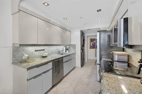 3000 Island Boulevard Aventura FL 33160