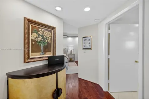 3000 Island Boulevard Aventura FL 33160