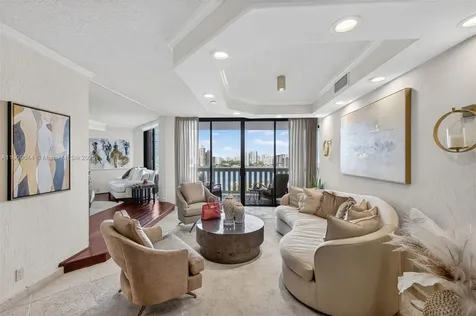 3000 Island Boulevard Aventura FL 33160