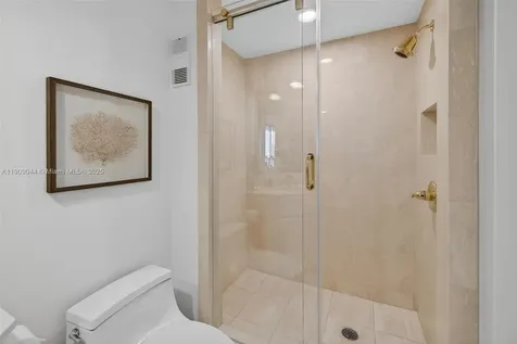 3000 Island Boulevard Aventura FL 33160