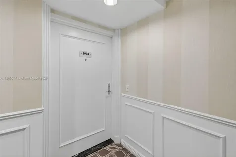 3000 Island Boulevard Aventura FL 33160