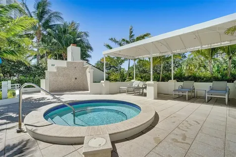 3000 Island Boulevard Aventura FL 33160