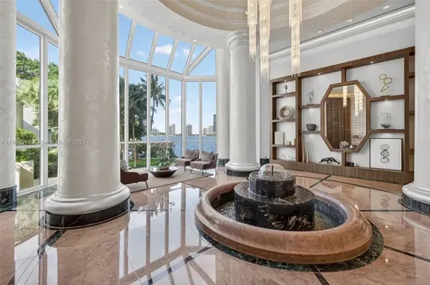 3000 Island Boulevard Aventura FL 33160