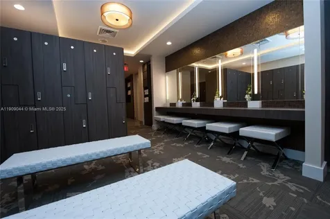 3000 Island Boulevard Aventura FL 33160