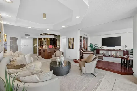 3000 Island Boulevard Aventura FL 33160