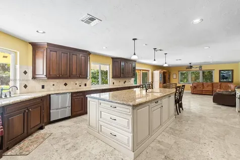 6500 SW 127th Street Pinecrest FL 33156