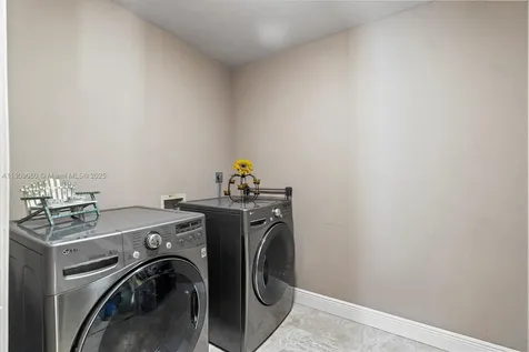 6500 SW 127th Street Pinecrest FL 33156