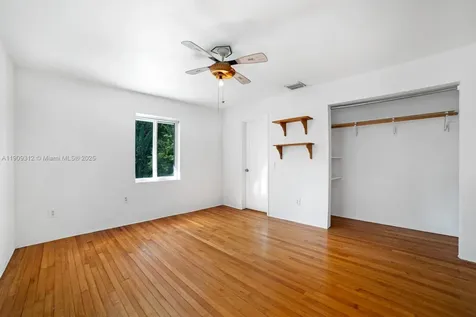 3470 N Meridian Avenue Miami Beach FL 33140