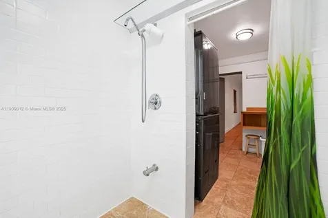 3470 N Meridian Avenue Miami Beach FL 33140