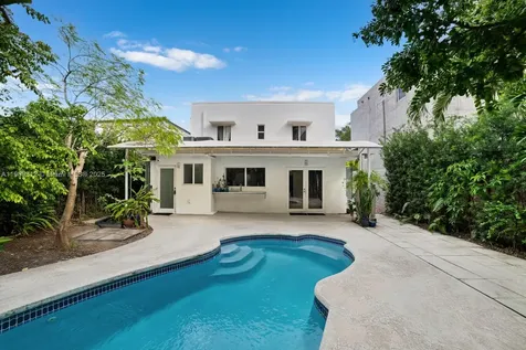 3470 N Meridian Avenue Miami Beach FL 33140