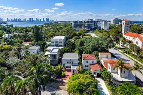 3470 N Meridian Avenue Miami Beach FL 33140