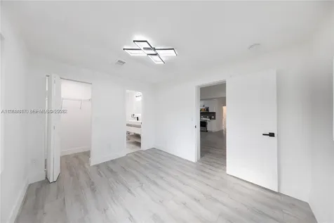 271 NW 143rd Street Miami FL 33168