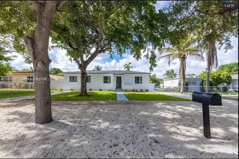 271 NW 143rd Street Miami FL 33168