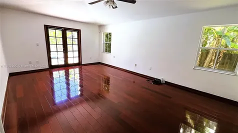 15021 SW 75th Court Palmetto Bay FL 33158
