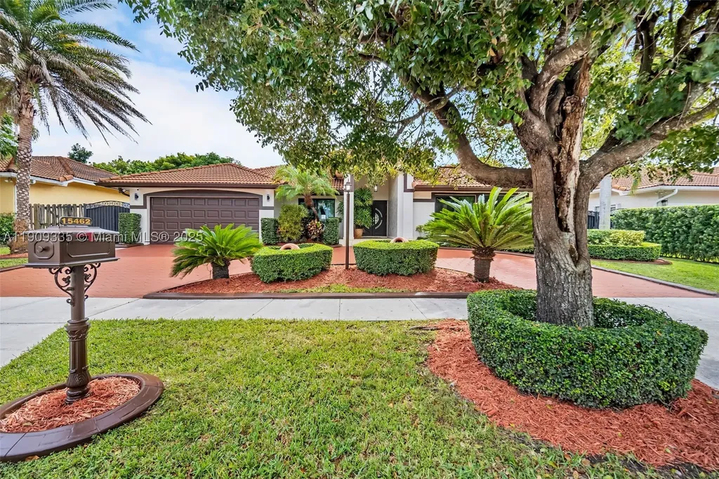 15462 SW 115th Street Miami FL 33196