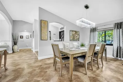 15462 SW 115th Street Miami FL 33196