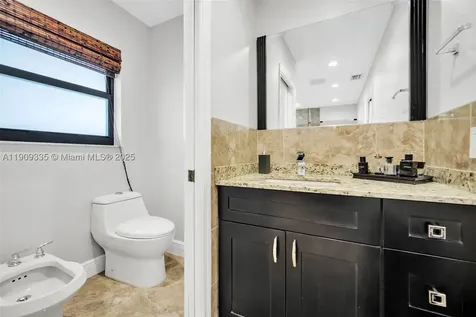 15462 SW 115th Street Miami FL 33196