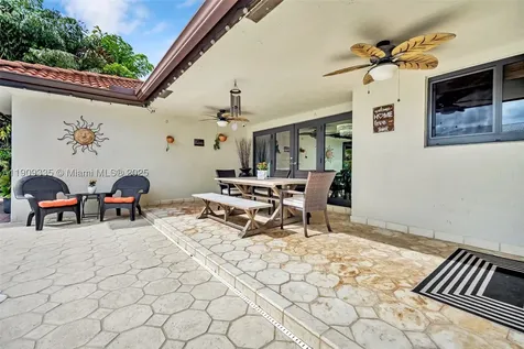 15462 SW 115th Street Miami FL 33196