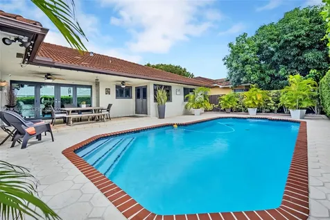 15462 SW 115th Street Miami FL 33196