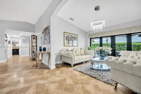 15462 SW 115th Street Miami FL 33196