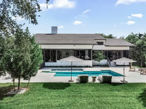7910 Los Pinos Circle Coral Gables FL 33143