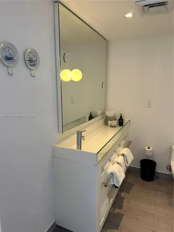 1100 West Avenue Miami Beach FL 33139