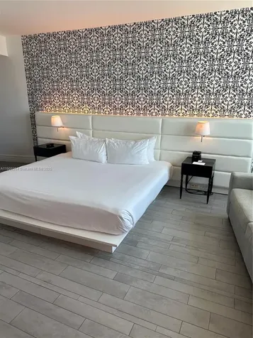 1100 West Avenue Miami Beach FL 33139