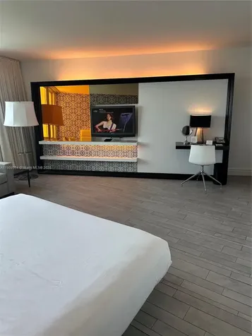 1100 West Avenue Miami Beach FL 33139