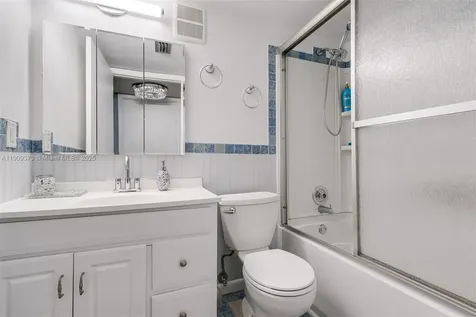 4020 Crystal Lake Drive Deerfield Beach FL 33064