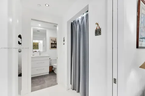 3131 NE 188th Street Aventura FL 33180