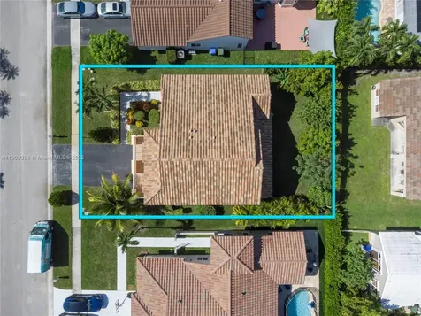 18865 NW 1st Street Pembroke Pines FL 33029