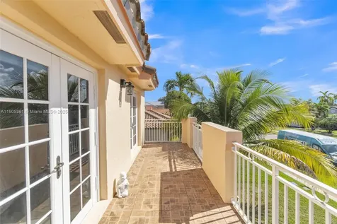 18865 NW 1st Street Pembroke Pines FL 33029
