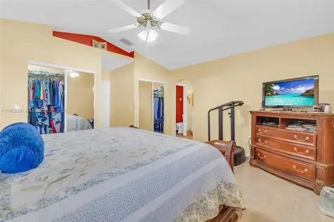 18865 NW 1st Street Pembroke Pines FL 33029