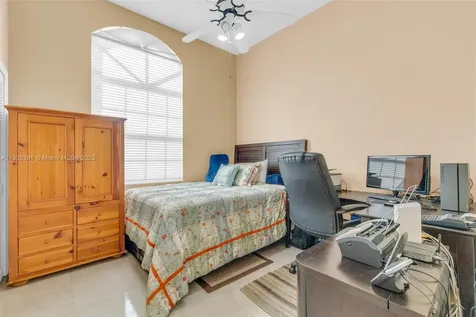 18865 NW 1st Street Pembroke Pines FL 33029