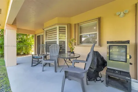 18865 NW 1st Street Pembroke Pines FL 33029