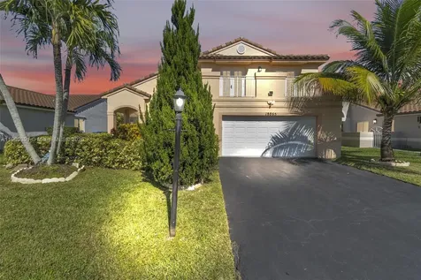 18865 NW 1st Street Pembroke Pines FL 33029