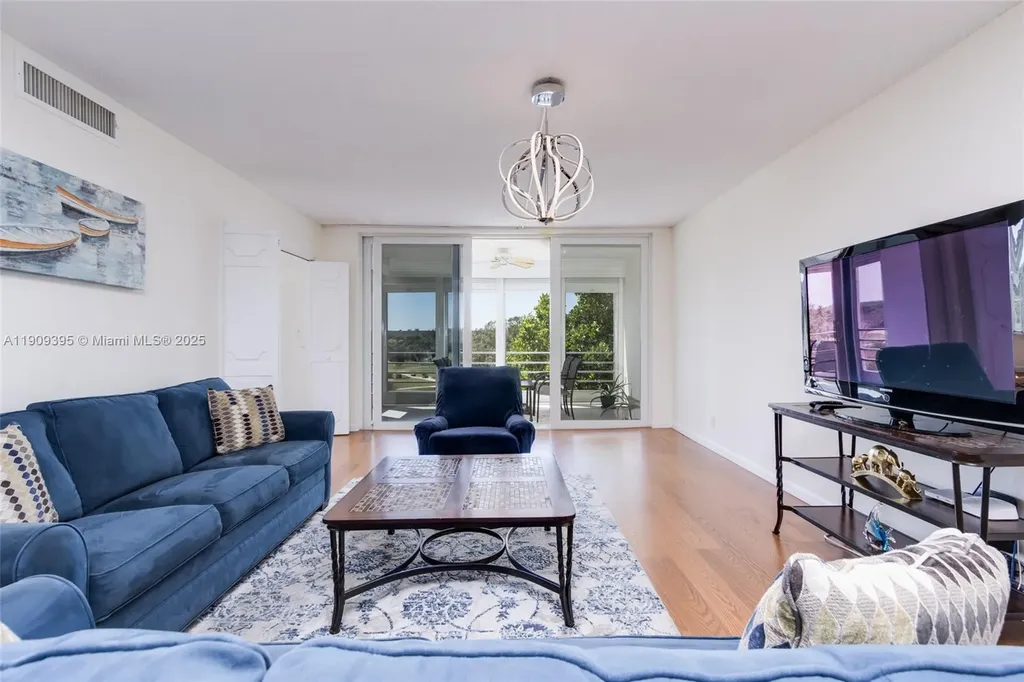 2671 S Course Drive Pompano Beach FL 33069