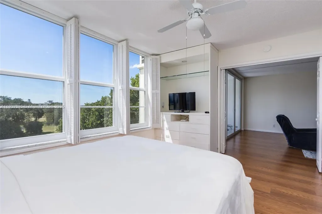 2671 S Course Drive Pompano Beach FL 33069