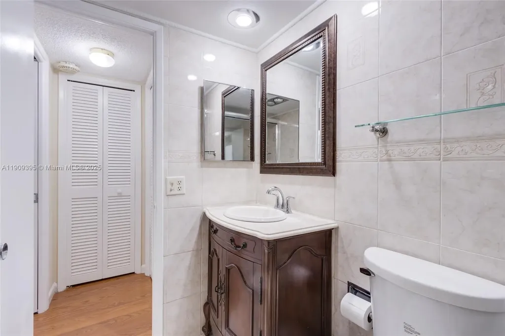 2671 S Course Drive Pompano Beach FL 33069