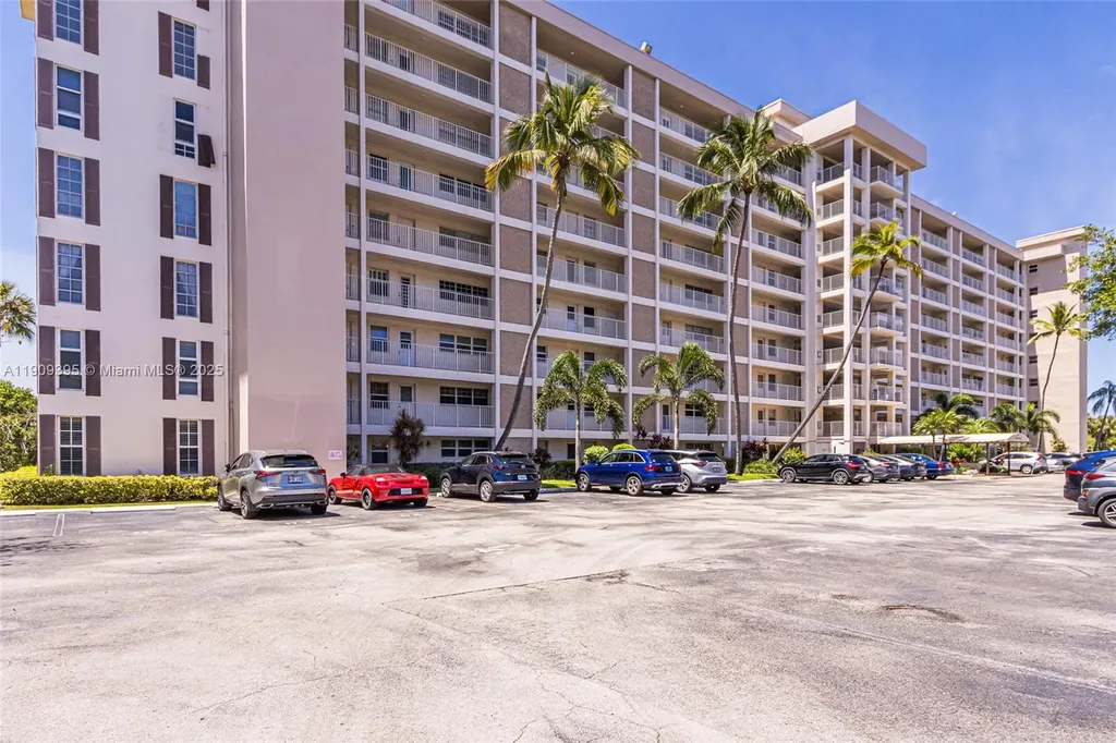 2671 S Course Drive Pompano Beach FL 33069