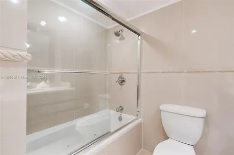 2671 S Course Drive Pompano Beach FL 33069