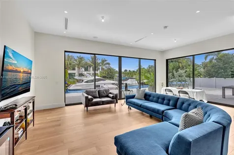 13045 Coronado Terrace North Miami FL 33181