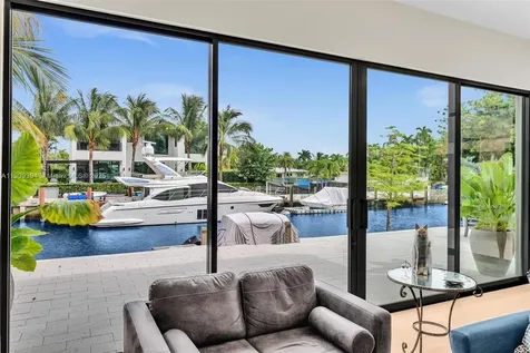 13045 Coronado Terrace North Miami FL 33181
