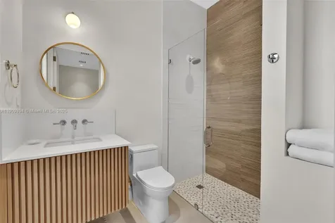 13045 Coronado Terrace North Miami FL 33181