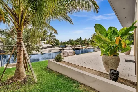 13045 Coronado Terrace North Miami FL 33181