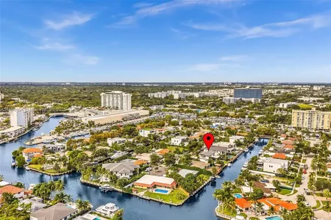 13045 Coronado Terrace North Miami FL 33181