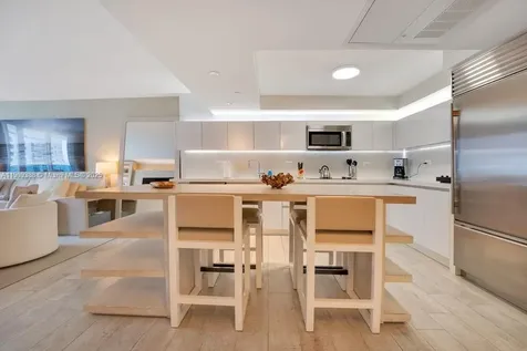 102 24th Street Miami Beach FL 33139